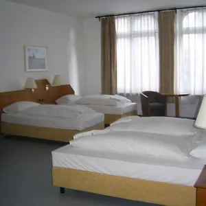 3* Hotel Willy Frankfurt