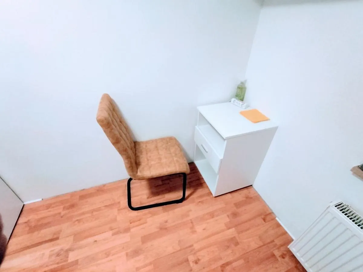 Studio Zimmer In Frankfurt Frankfurt am Main 0*,  Germany