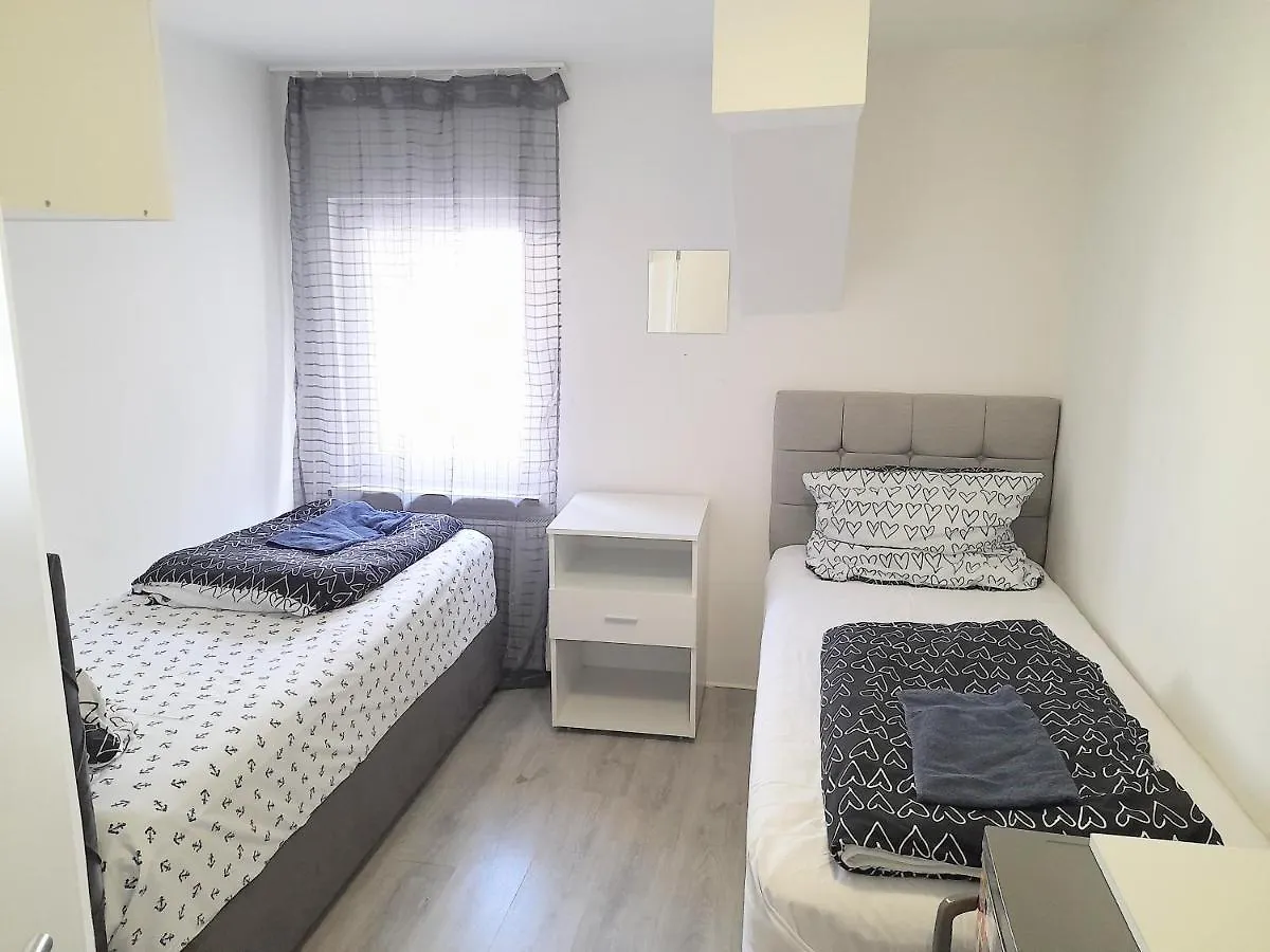 Apartment Studio Zimmer In Frankfurt Frankfurt am Main
